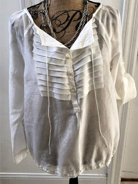 Gap White Pleated Bib Blouse Like New